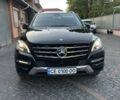 Черный Мерседес МЛ, объемом двигателя 3 л и пробегом 280 тыс. км за 24999 $, фото 1 на Automoto.ua