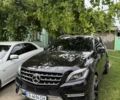 Черный Мерседес МЛ, объемом двигателя 3 л и пробегом 261 тыс. км за 28500 $, фото 1 на Automoto.ua