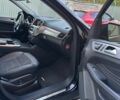 Черный Мерседес МЛ, объемом двигателя 3 л и пробегом 280 тыс. км за 24999 $, фото 16 на Automoto.ua