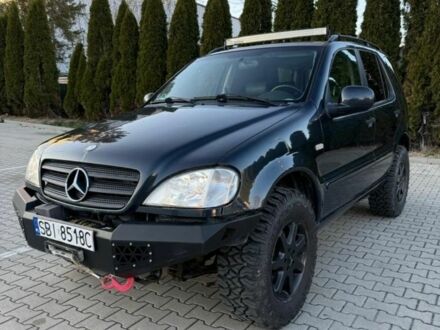 Мерседес МЛ 2000 у Миколаєві на Automoto.ua Чорний Мерседес МЛ, об'ємом двигуна 0 л та пробігом 270 тис. км за 3000 $, фото 1 на Automoto.ua