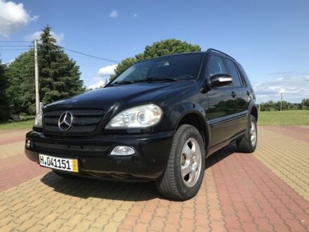 Мерседес МЛ 2004 в Киеве на Automoto.ua Черный Мерседес МЛ, объемом двигателя 2.7 л и пробегом 315 тыс. км за 4799 $, фото 1 на Automoto.ua