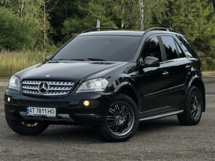 Мерседес МЛ 2006 в Долине на Automoto.ua Черный Мерседес МЛ, объемом двигателя 3 л и пробегом 268 тыс. км за 9999 $, фото 1 на Automoto.ua