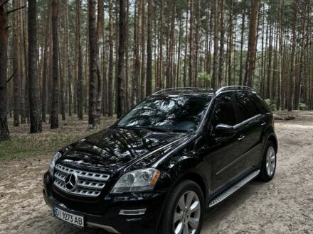 Мерседес МЛ 2010 в Ирпене на Automoto.ua Черный Мерседес МЛ, объемом двигателя 3.5 л и пробегом 245 тыс. км за 13900 $, фото 1 на Automoto.ua
