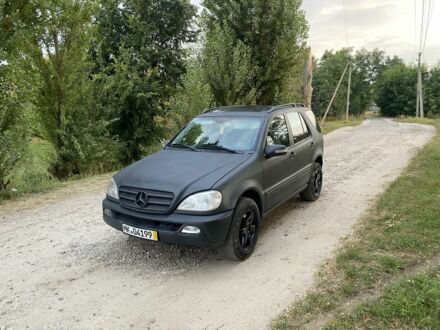 Мерседес МЛ, об'ємом двигуна 2.7 л та пробігом 311 тис. км за 3400 $, фото 1 на Automoto.ua