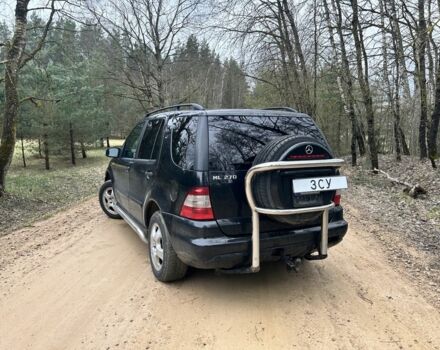 Чорний Мерседес ML серия, об'ємом двигуна 0.27 л та пробігом 328 тис. км за 4343 $, фото 4 на Automoto.ua