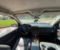 Серый Мерседес МЛ, объемом двигателя 2.7 л и пробегом 230 тыс. км за 3000 $, фото 4 на Automoto.ua