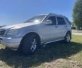 Сірий Мерседес МЛ, об'ємом двигуна 3.2 л та пробігом 1 тис. км за 5500 $, фото 1 на Automoto.ua