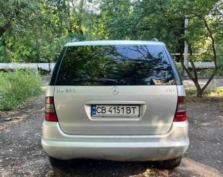 Серый Мерседес МЛ, объемом двигателя 2.7 л и пробегом 530 тыс. км за 6200 $, фото 7 на Automoto.ua
