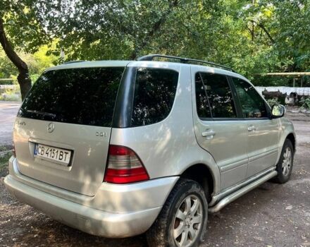 Серый Мерседес МЛ, объемом двигателя 2.7 л и пробегом 530 тыс. км за 6200 $, фото 6 на Automoto.ua
