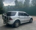 Сірий Мерседес МЛ, об'ємом двигуна 2.7 л та пробігом 428 тис. км за 4600 $, фото 6 на Automoto.ua