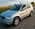 Сірий Мерседес МЛ, об'ємом двигуна 2.7 л та пробігом 314 тис. км за 5500 $, фото 1 на Automoto.ua