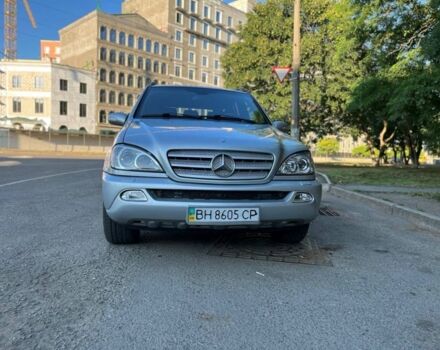 Сірий Мерседес МЛ, об'ємом двигуна 3.2 л та пробігом 385 тис. км за 6500 $, фото 7 на Automoto.ua