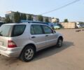 Серый Мерседес МЛ, объемом двигателя 2.7 л и пробегом 332 тыс. км за 5200 $, фото 3 на Automoto.ua