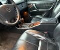 Сірий Мерседес МЛ, об'ємом двигуна 4 л та пробігом 360 тис. км за 4200 $, фото 3 на Automoto.ua