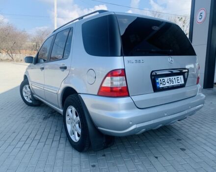 Серый Мерседес МЛ, объемом двигателя 3.5 л и пробегом 190 тыс. км за 9700 $, фото 1 на Automoto.ua