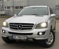 Мерседес МЛ 2006 в Днепре (Днепропетровске) на Automoto.ua Серый Мерседес МЛ, объемом двигателя 3 л и пробегом 270 тыс. км за 11999 $, фото 2 на Automoto.ua