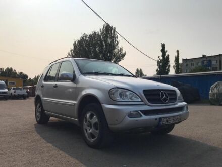 Мерседес МЛ 2002 у Доброполье на Automoto.ua Сірий Мерседес МЛ, об'ємом двигуна 2.7 л та пробігом 332 тис. км за 5200 $, фото 1 на Automoto.ua