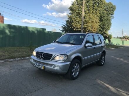Мерседес МЛ 2002 в Киеве на Automoto.ua Серый Мерседес МЛ, объемом двигателя 2.7 л и пробегом 298 тыс. км за 4799 $, фото 1 на Automoto.ua