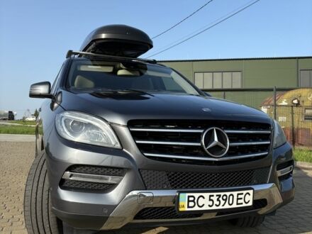Мерседес МЛ 2013 в Львове на Automoto.ua Серый Мерседес МЛ, объемом двигателя 2.1 л и пробегом 192 тыс. км за 29500 $, фото 1 на Automoto.ua