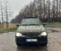 Синий Мерседес МЛ, объемом двигателя 2.7 л и пробегом 333 тыс. км за 5500 $, фото 1 на Automoto.ua