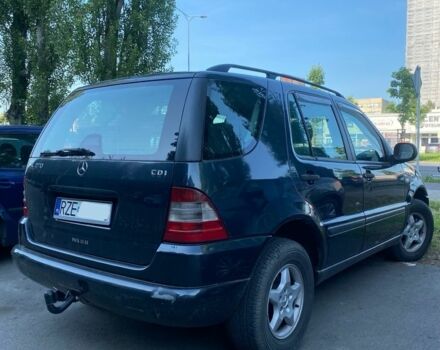 Синій Мерседес МЛ, об'ємом двигуна 2.7 л та пробігом 210 тис. км за 3699 $, фото 3 на Automoto.ua