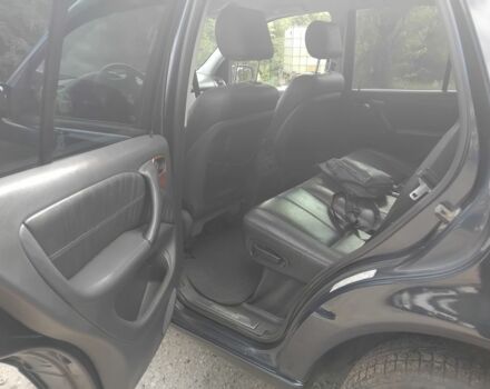 Синій Мерседес МЛ, об'ємом двигуна 2.7 л та пробігом 335 тис. км за 4479 $, фото 4 на Automoto.ua