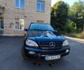 Синій Мерседес МЛ, об'ємом двигуна 2.7 л та пробігом 370 тис. км за 8228 $, фото 1 на Automoto.ua