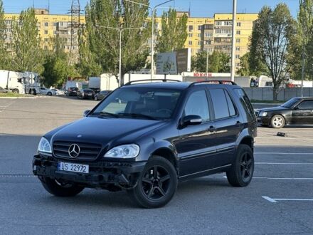 Мерседес МЛ 2003 в Днепре (Днепропетровске) на Automoto.ua Синий Мерседес МЛ, объемом двигателя 2.7 л и пробегом 363 тыс. км за 3199 $, фото 1 на Automoto.ua