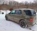 Зеленый Мерседес МЛ, объемом двигателя 0 л и пробегом 99 тыс. км за 2500 $, фото 5 на Automoto.ua