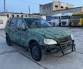 Зеленый Мерседес МЛ, объемом двигателя 3 л и пробегом 207 тыс. км за 2500 $, фото 2 на Automoto.ua