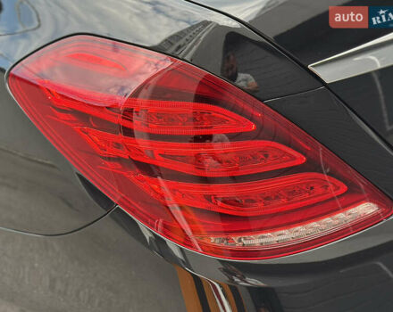 Мерседес Майбах 2016 в Киеве на Automoto.ua Черный Мерседес Майбах, объемом двигателя 3 л и пробегом 183 тыс. км за 58000 $, фото 41 на Automoto.ua