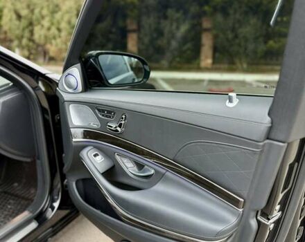 Черный Мерседес Майбах, объемом двигателя 6 л и пробегом 88 тыс. км за 68000 $, фото 41 на Automoto.ua