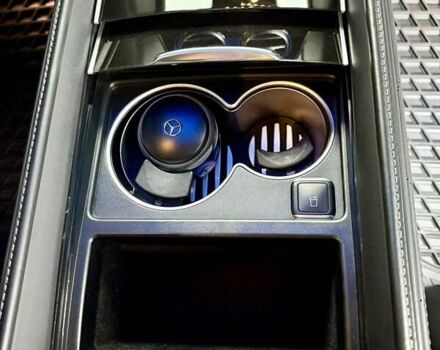 Черный Мерседес Майбах, объемом двигателя 6 л и пробегом 88 тыс. км за 68000 $, фото 35 на Automoto.ua