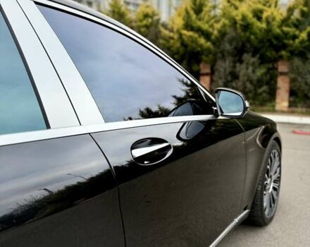 Черный Мерседес Майбах, объемом двигателя 6 л и пробегом 88 тыс. км за 68000 $, фото 61 на Automoto.ua