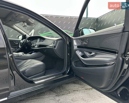 Черный Мерседес Майбах, объемом двигателя 3 л и пробегом 169 тыс. км за 63000 $, фото 27 на Automoto.ua