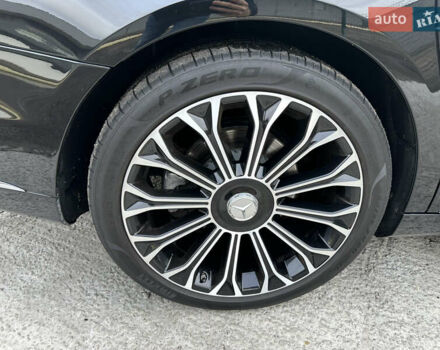 Черный Мерседес Майбах, объемом двигателя 3 л и пробегом 169 тыс. км за 63000 $, фото 46 на Automoto.ua