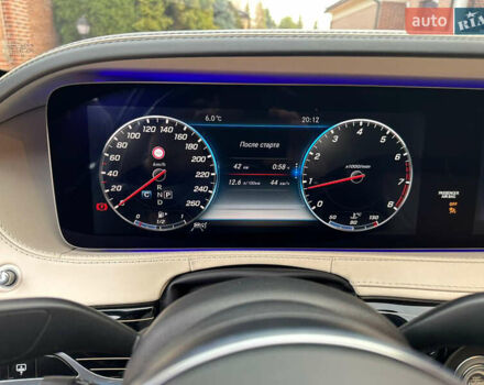 Черный Мерседес Майбах, объемом двигателя 3.98 л и пробегом 66 тыс. км за 85000 $, фото 20 на Automoto.ua