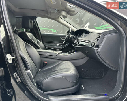 Черный Мерседес Майбах, объемом двигателя 3 л и пробегом 169 тыс. км за 63000 $, фото 28 на Automoto.ua