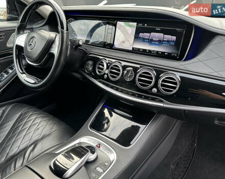 Черный Мерседес Майбах, объемом двигателя 3 л и пробегом 169 тыс. км за 63000 $, фото 30 на Automoto.ua