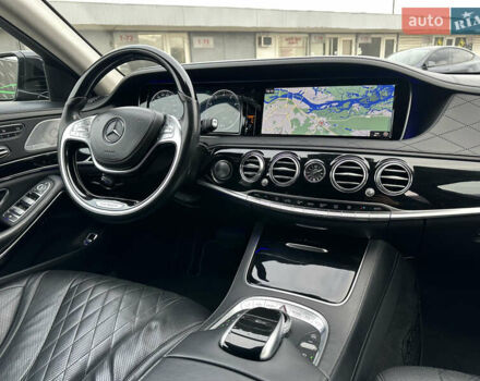 Черный Мерседес Майбах, объемом двигателя 3 л и пробегом 169 тыс. км за 63000 $, фото 26 на Automoto.ua