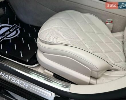 Черный Мерседес Майбах, объемом двигателя 6 л и пробегом 19 тыс. км за 209900 $, фото 48 на Automoto.ua
