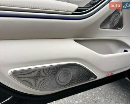 Черный Мерседес Майбах, объемом двигателя 6 л и пробегом 19 тыс. км за 209900 $, фото 45 на Automoto.ua