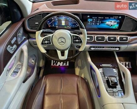 Черный Мерседес Майбах, объемом двигателя 4 л и пробегом 56 тыс. км за 154900 $, фото 27 на Automoto.ua