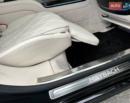 Черный Мерседес Майбах, объемом двигателя 6 л и пробегом 19 тыс. км за 209900 $, фото 74 на Automoto.ua