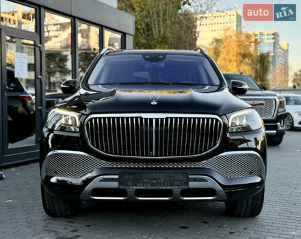 Черный Мерседес Майбах, объемом двигателя 3.98 л и пробегом 98 тыс. км за 154900 $, фото 6 на Automoto.ua