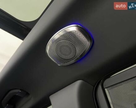 Черный Мерседес Майбах, объемом двигателя 3.98 л и пробегом 1 тыс. км за 232461 $, фото 41 на Automoto.ua