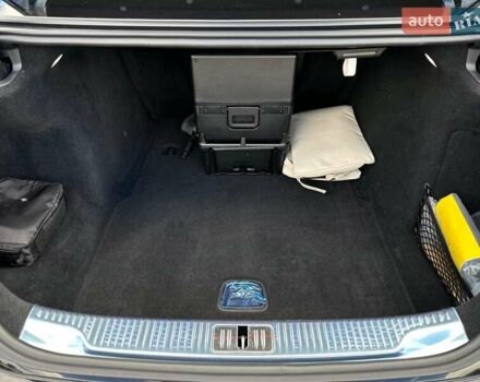 Черный Мерседес Майбах, объемом двигателя 6 л и пробегом 19 тыс. км за 209900 $, фото 39 на Automoto.ua