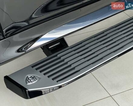 Черный Мерседес Майбах, объемом двигателя 3.98 л и пробегом 1 тыс. км за 232461 $, фото 37 на Automoto.ua