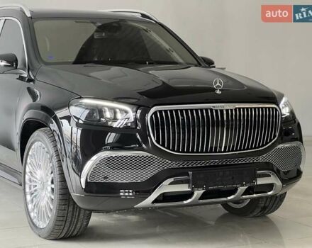 Черный Мерседес Майбах, объемом двигателя 3.98 л и пробегом 1 тыс. км за 232461 $, фото 6 на Automoto.ua