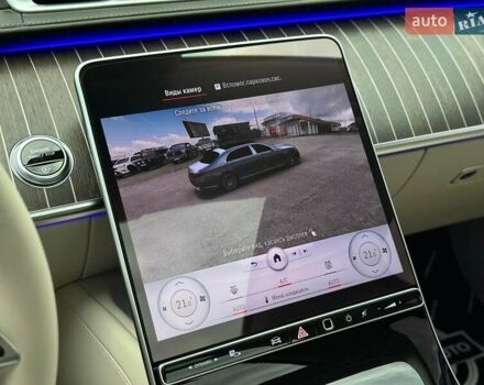 Черный Мерседес Майбах, объемом двигателя 6 л и пробегом 19 тыс. км за 209900 $, фото 60 на Automoto.ua